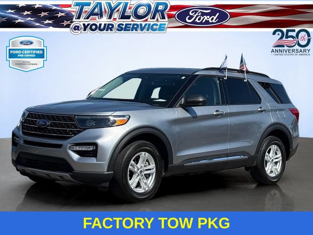 Certified 2024 Ford Explorer XLT w/ Equipment Group 202A AWD/4WD image 1