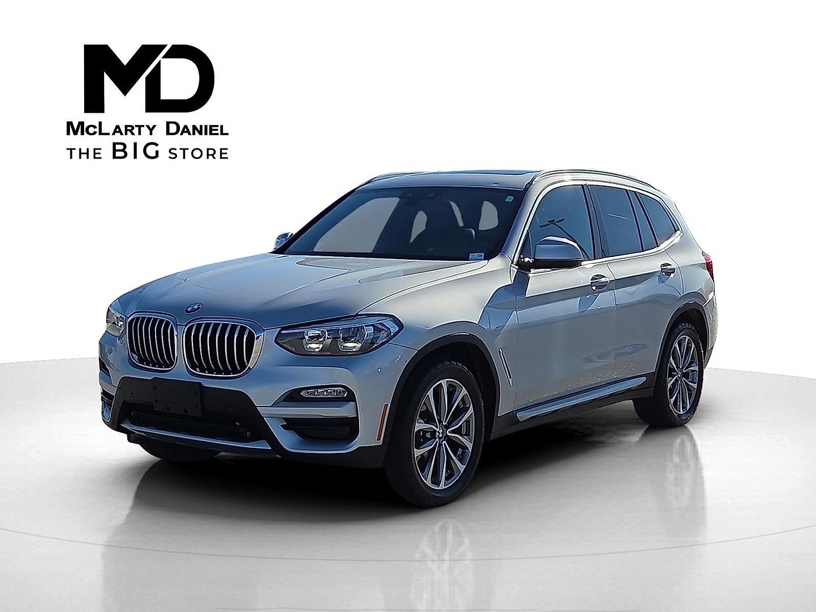 Used 2019 BMW X3 xDrive30i w/ Driving Assistance Package image 2