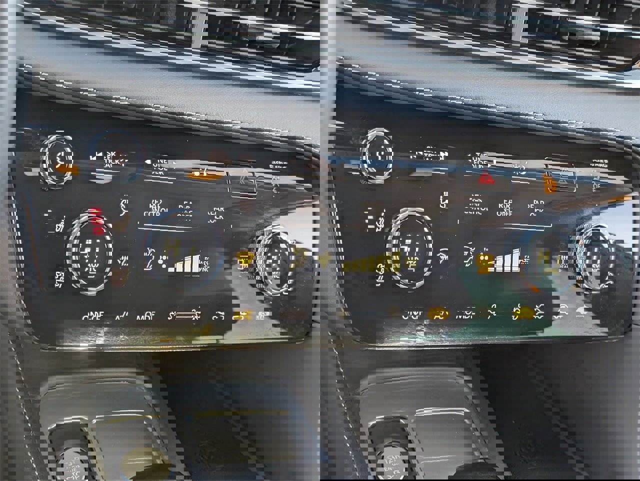 Used 2023 INFINITI QX60 Sensory w/ Cargo Package image 15