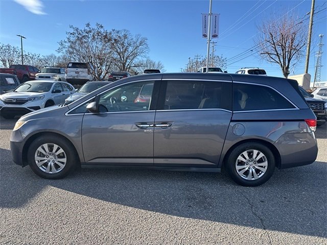 Used 2016 Honda Odyssey SE image 2