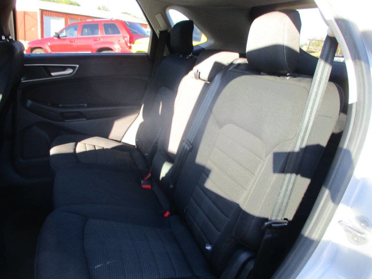 Used 2017 Ford Edge SEL w/ Class II Trailer Tow Package image 11