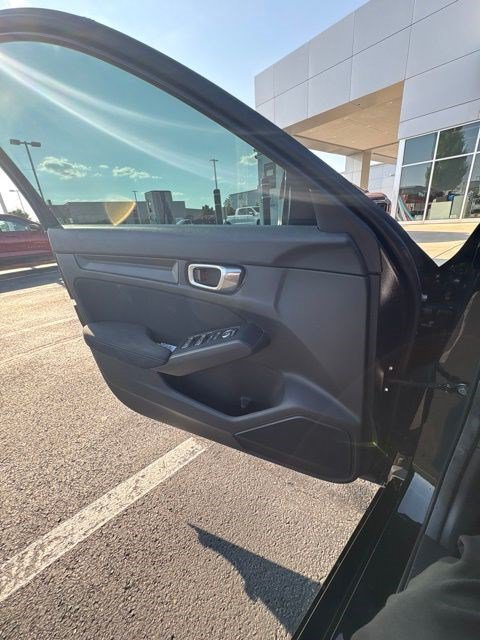 Used 2024 Honda Civic Sport image 11