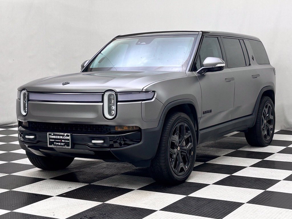 Used 2024 Rivian R1S Adventure Dual AWD/4WD image 4
