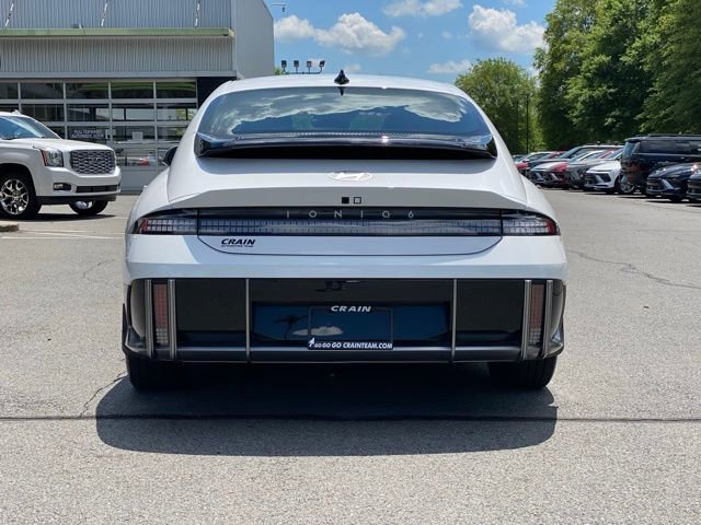 Used 2025 Hyundai Ioniq 6 SE image 6