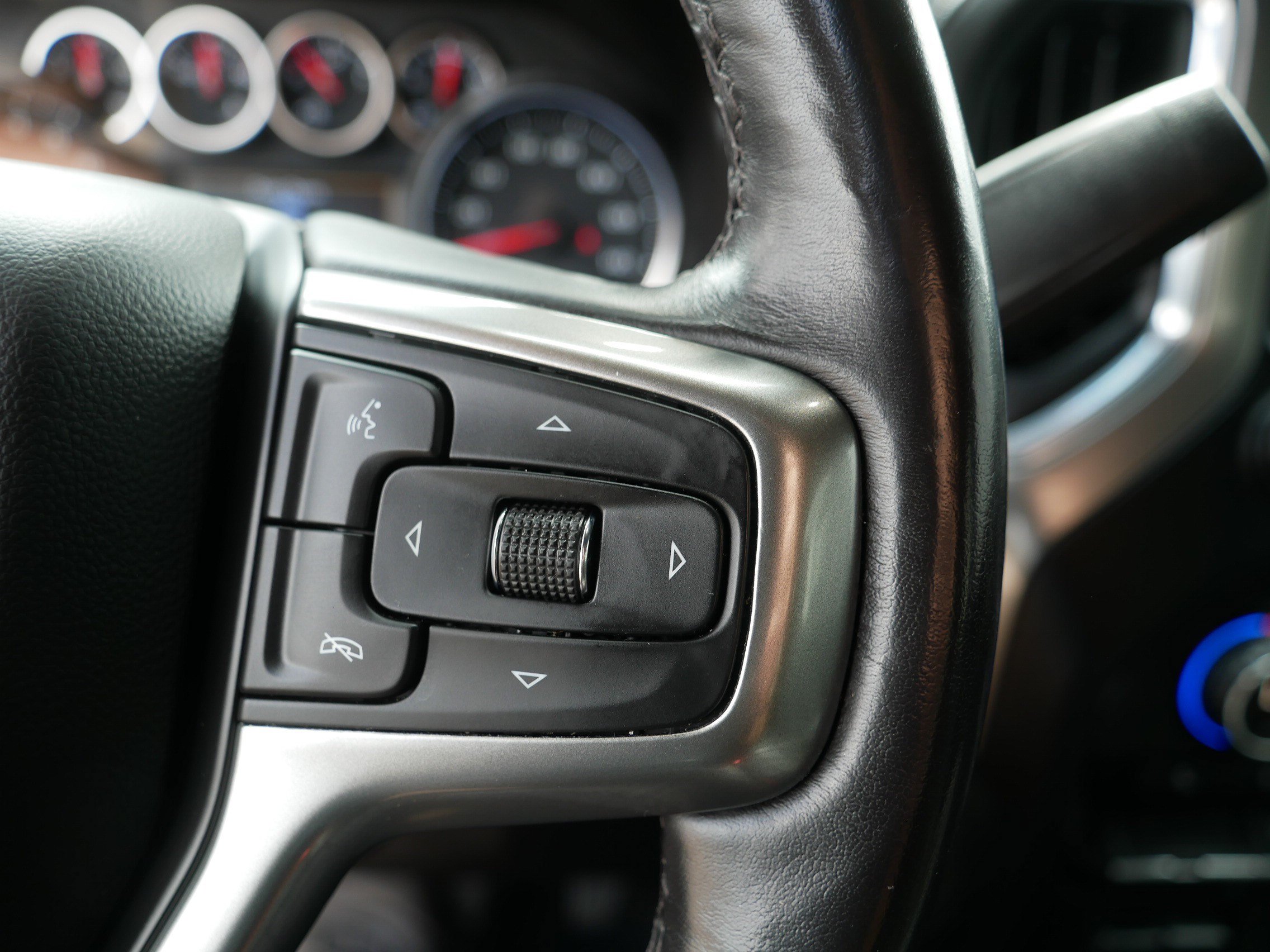 Used 2021 Chevrolet Silverado 1500 RST AWD/4WD image 29