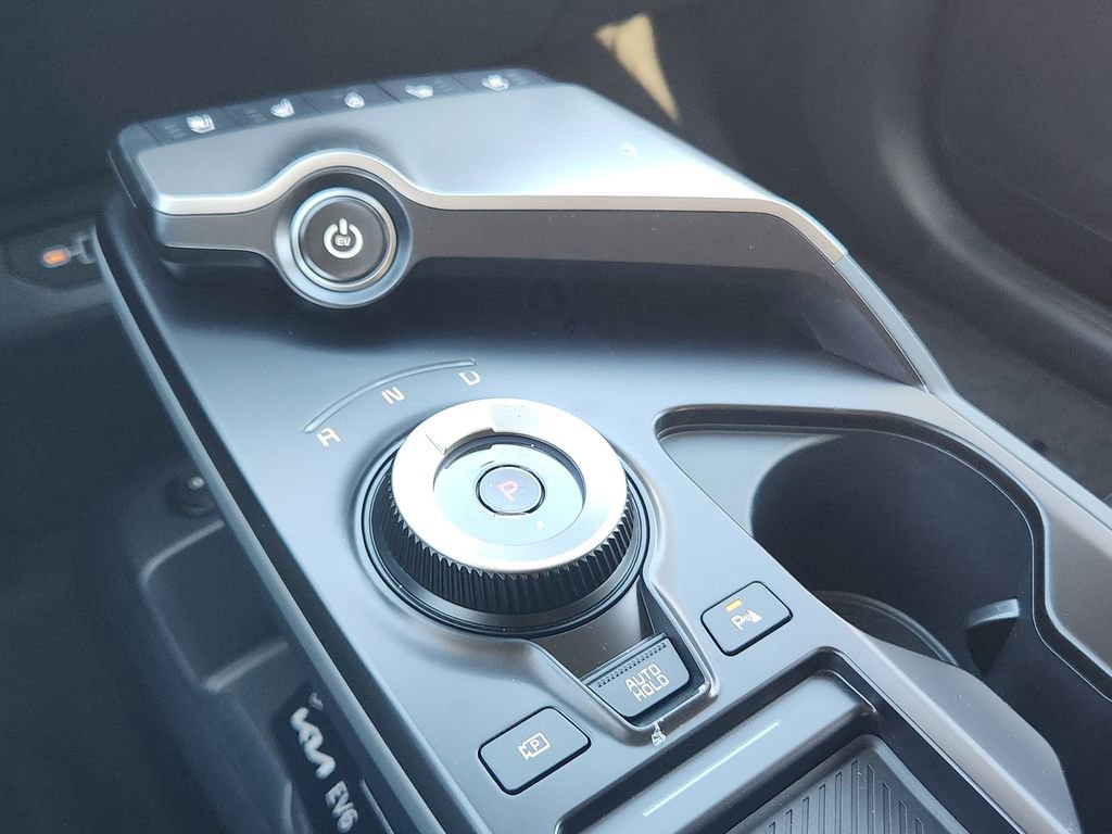 New 2025 Kia EV6 Wind image 20