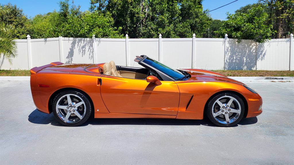 Used 2007 Chevrolet Corvette Convertible w/ Preferred Equipment Group image 9