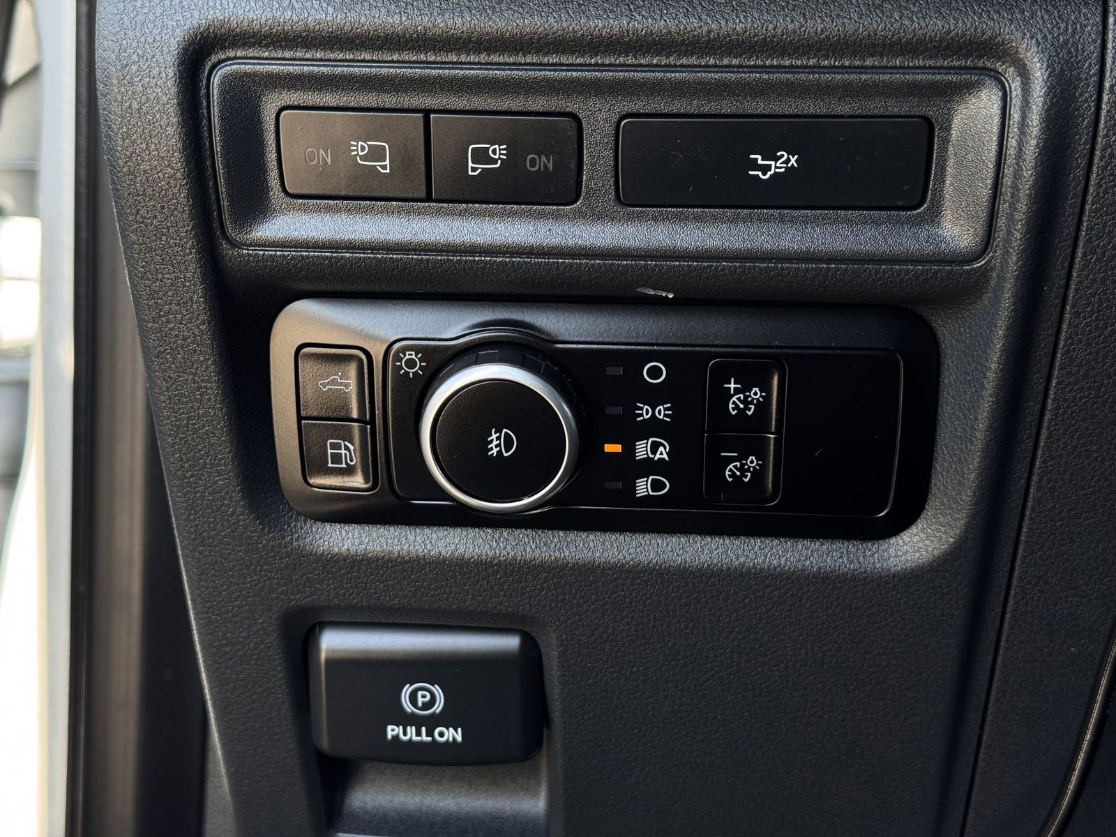 Used 2023 Ford F150 XLT w/ Equipment Group 302A High image 25