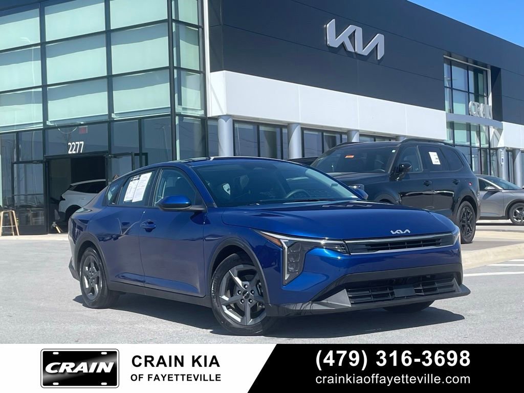 Certified 2025 Kia K4 LXS image 1