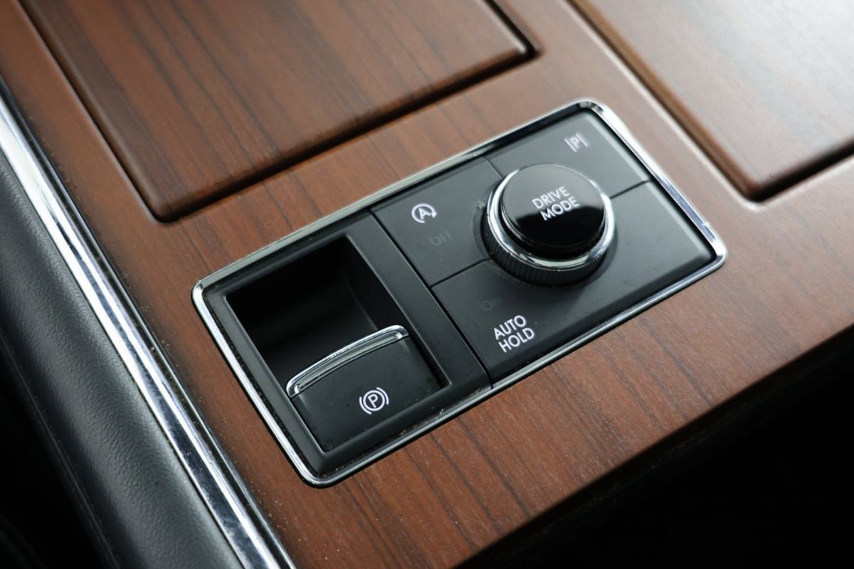 Used 2023 Lincoln Navigator Reserve AWD/4WD image 32