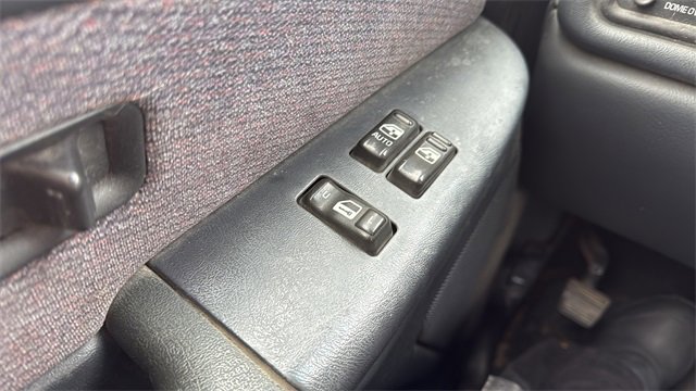 Used 2000 GMC Sierra 2500 SLE image 14