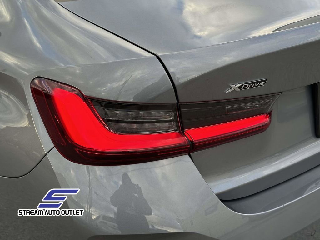 Used 2024 BMW 330i xDrive Sedan image 11