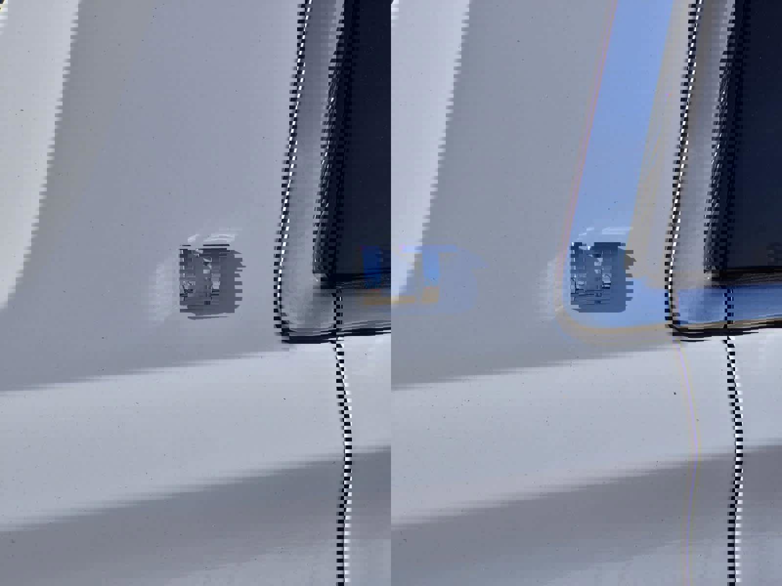 Used 2017 Chevrolet Tahoe LT image 7