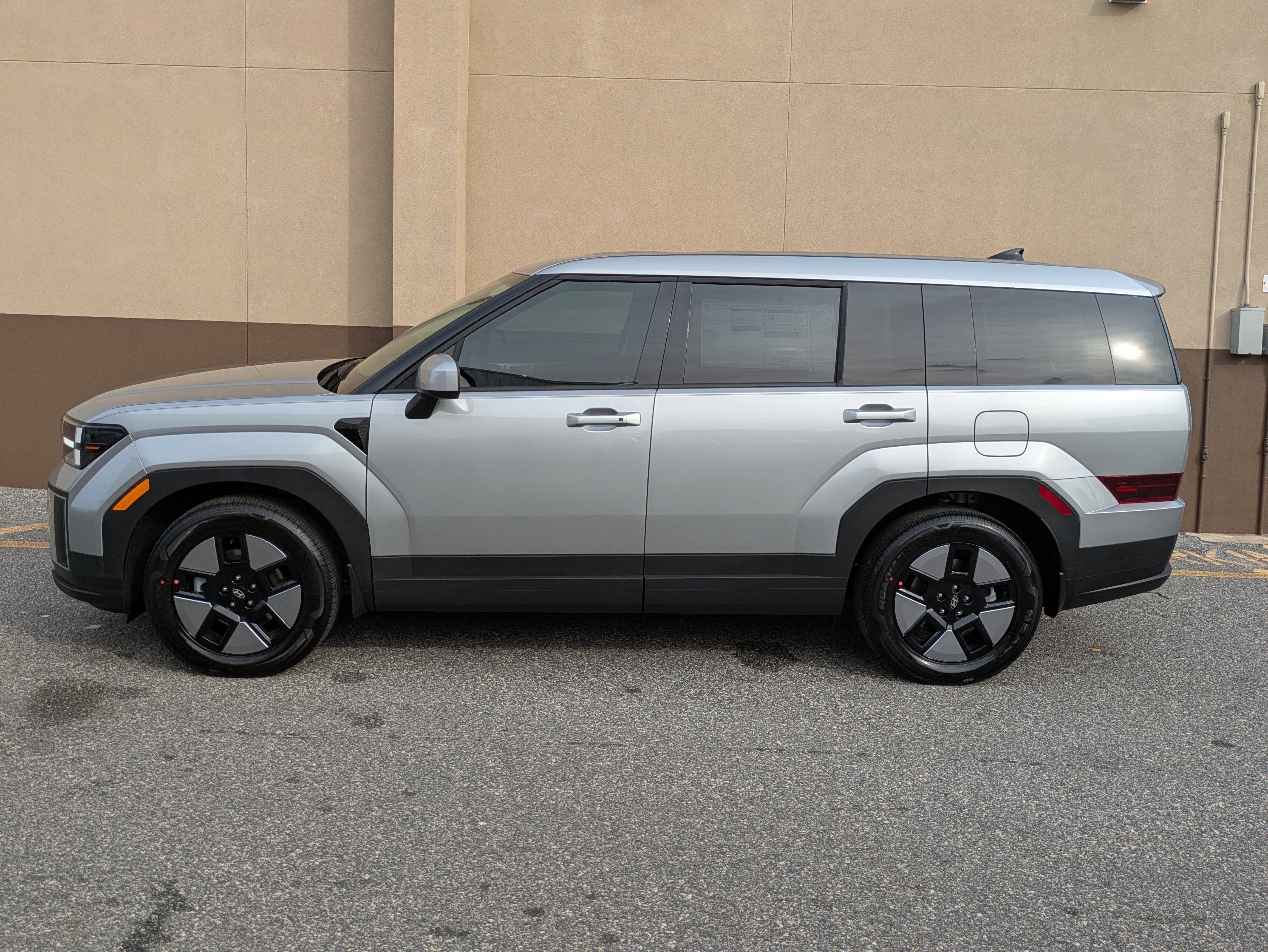 New 2026 Hyundai Santa Fe SE image 9