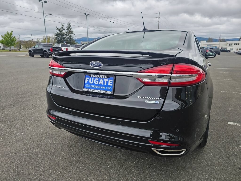 Used 2017 Ford Fusion Titanium AWD/4WD image 7