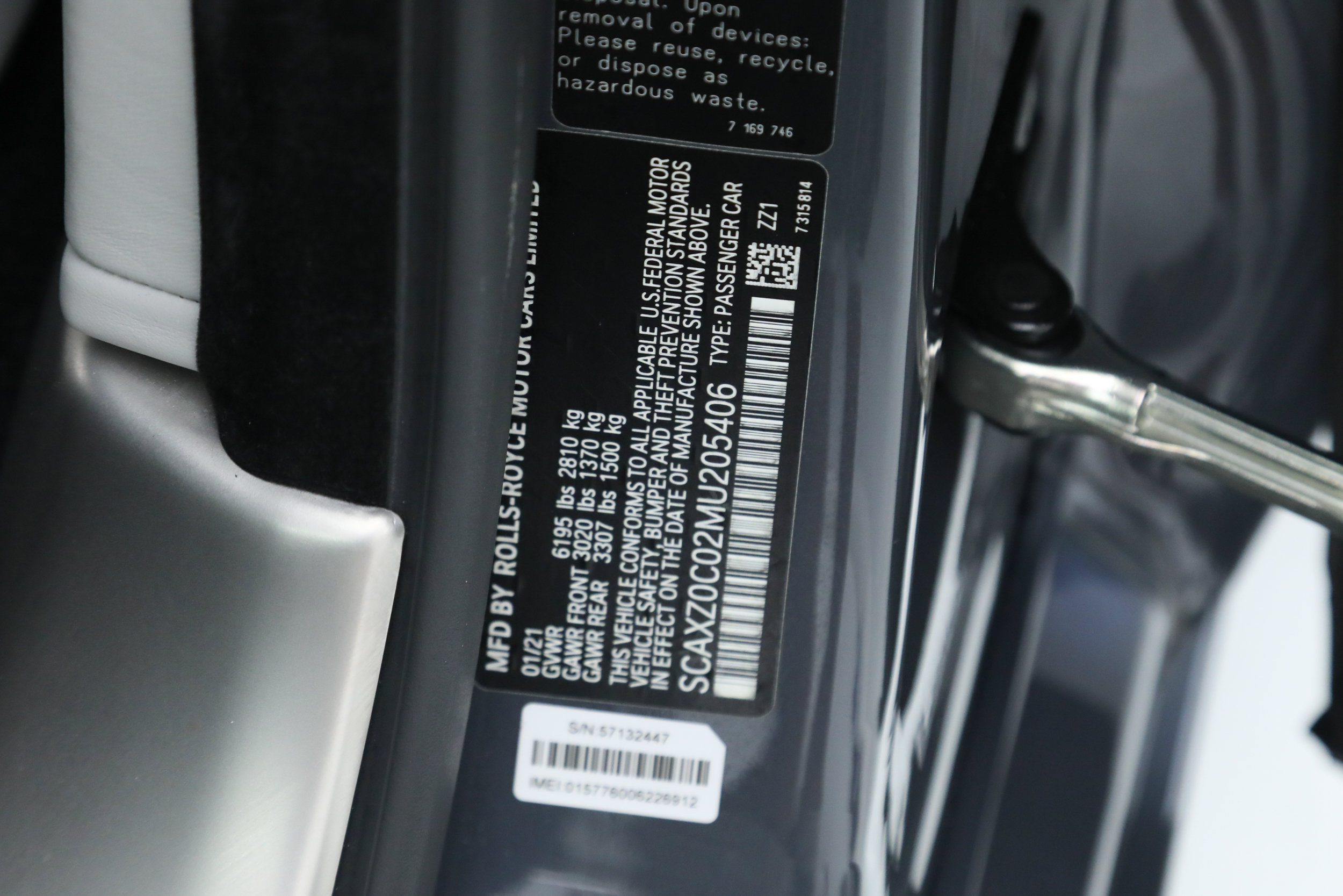 Used 2021 Rolls-Royce Wraith RWD image 41