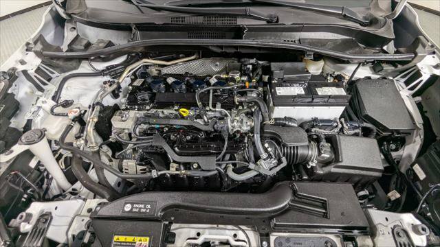 Used 2024 Toyota Corolla Cross L FWD image 30