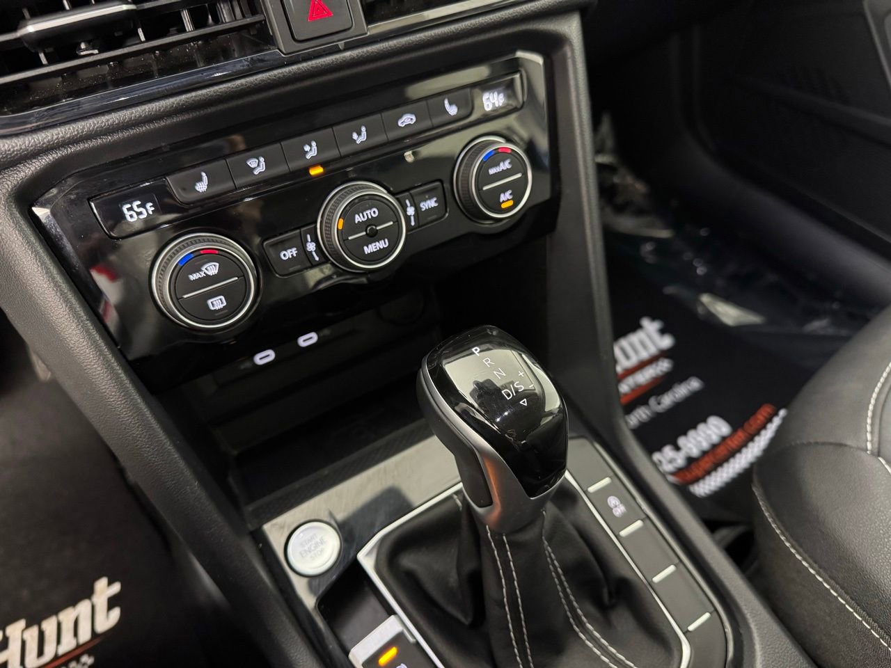 Used 2024 Volkswagen Taos SE image 20