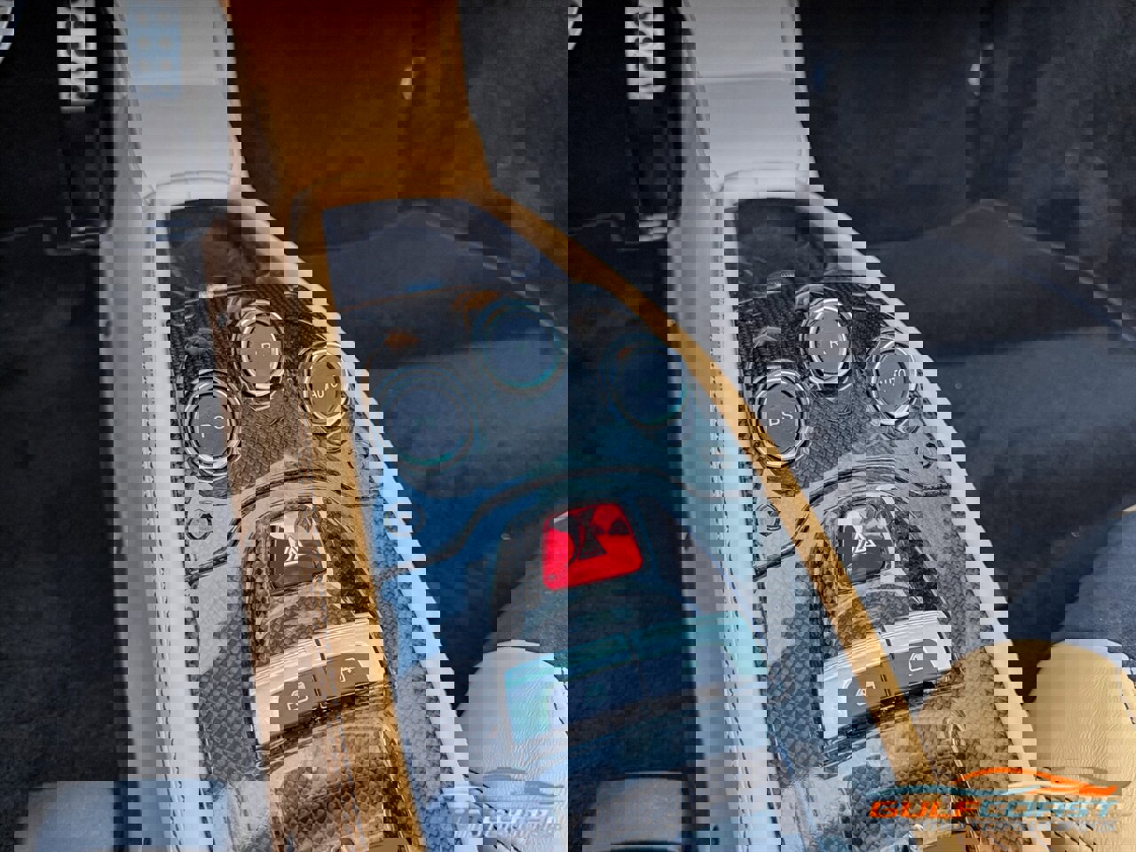 Used 2014 Ferrari 458 Spider image 17