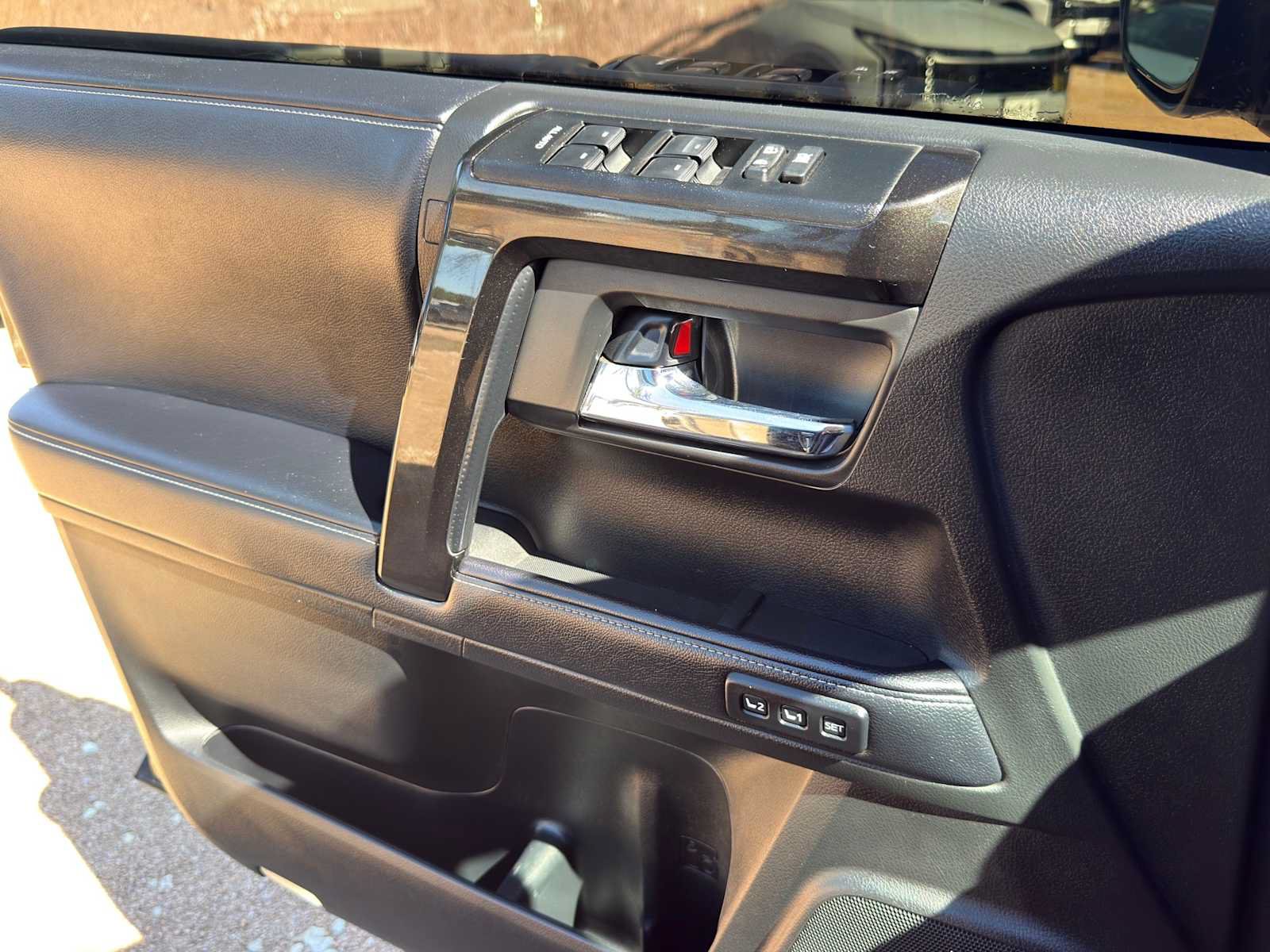 Used 2019 Toyota 4Runner Limited AWD/4WD image 22