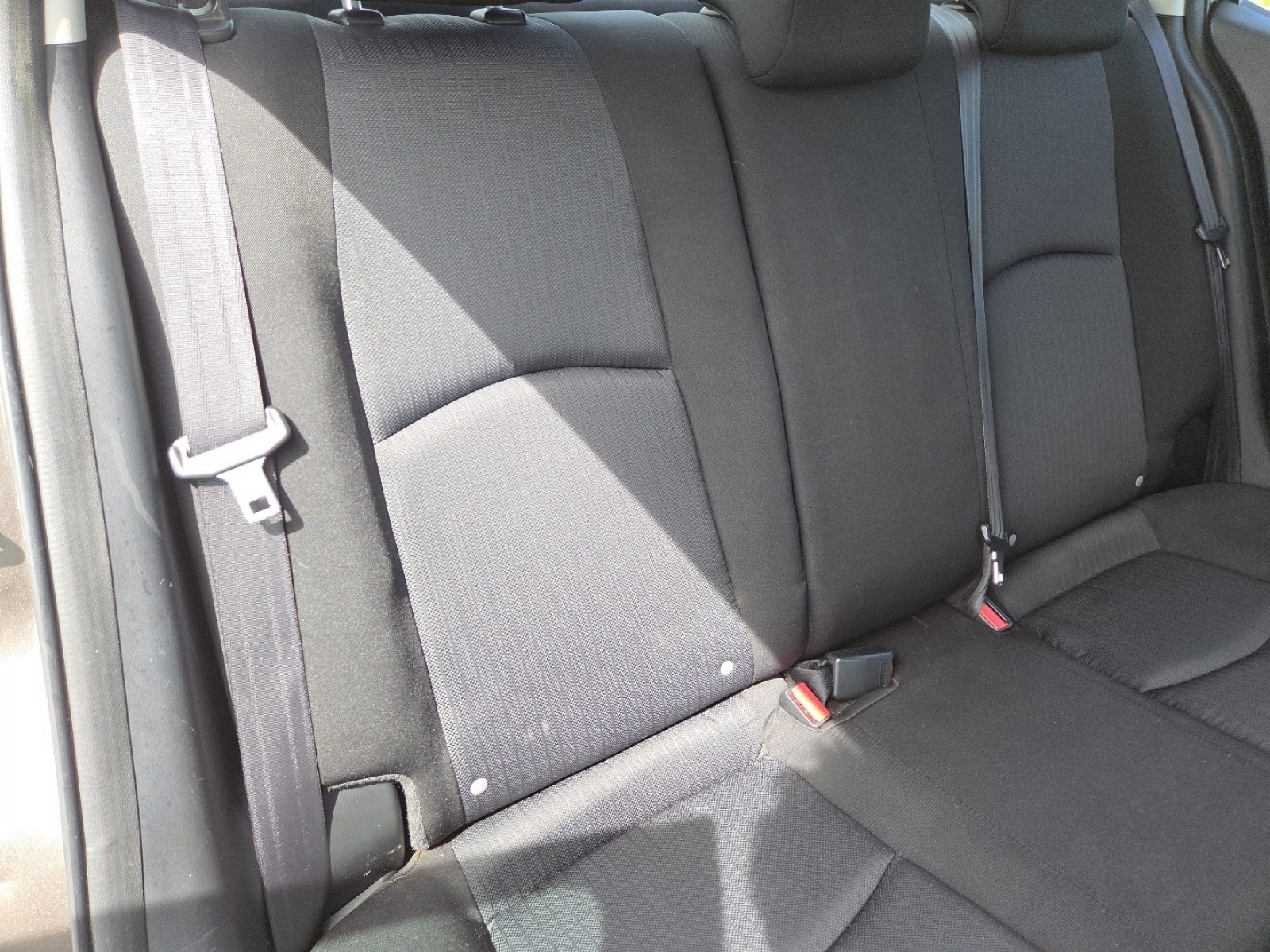 Used 2015 MAZDA MAZDA3 i Sport FWD image 18