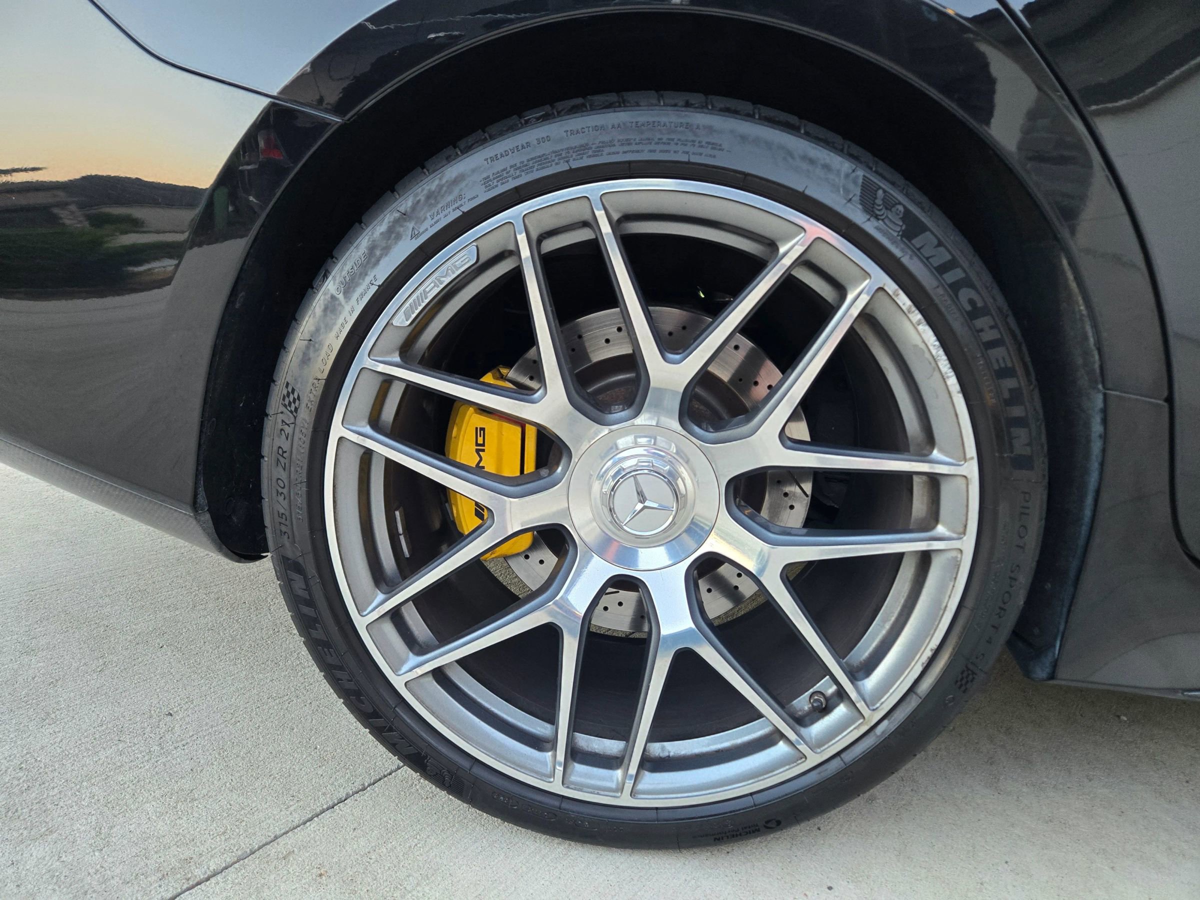 Used 2019 Mercedes-Benz AMG GT 63 S image 26