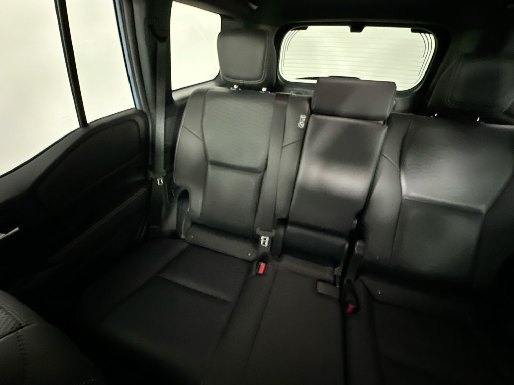 Used 2026 Toyota Land Cruiser w/ Premium Package AWD/4WD image 12