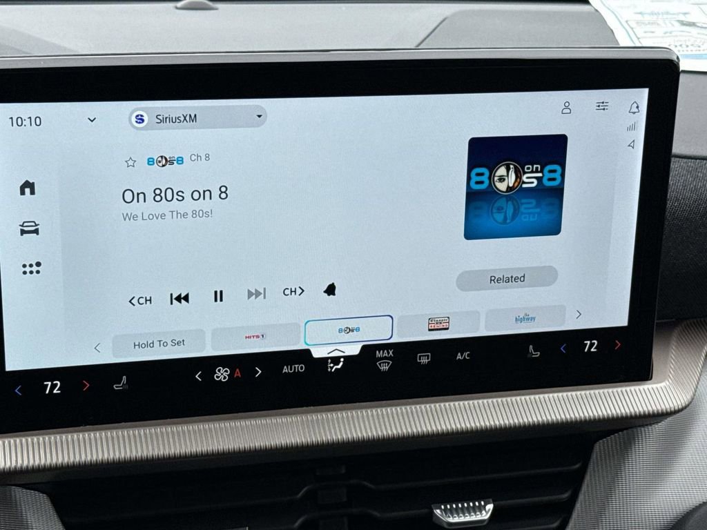 Used 2025 Ford Explorer Active image 17