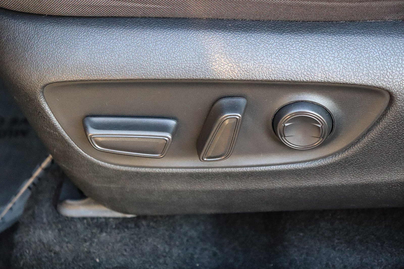 Certified 2024 Toyota RAV4 XLE image 24