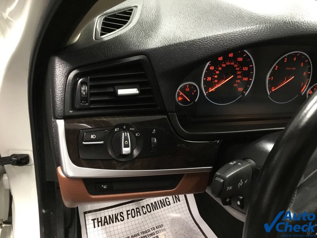 Used 2016 BMW 528i xDrive Sedan AWD/4WD image 19