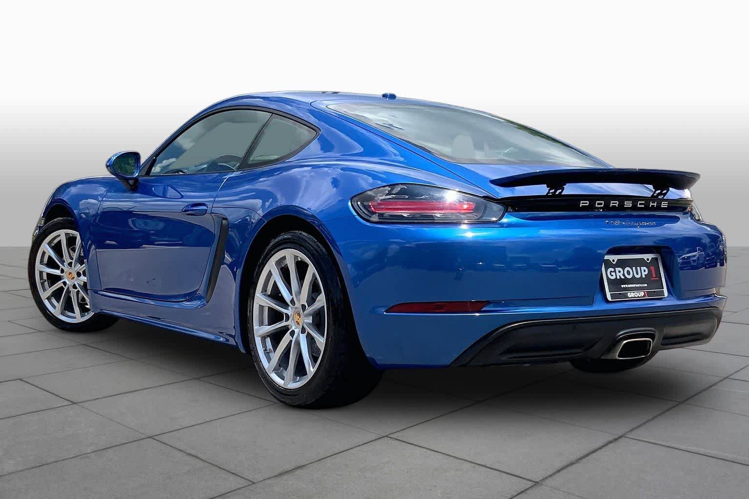 Used 2018 Porsche 718 Cayman RWD image 10