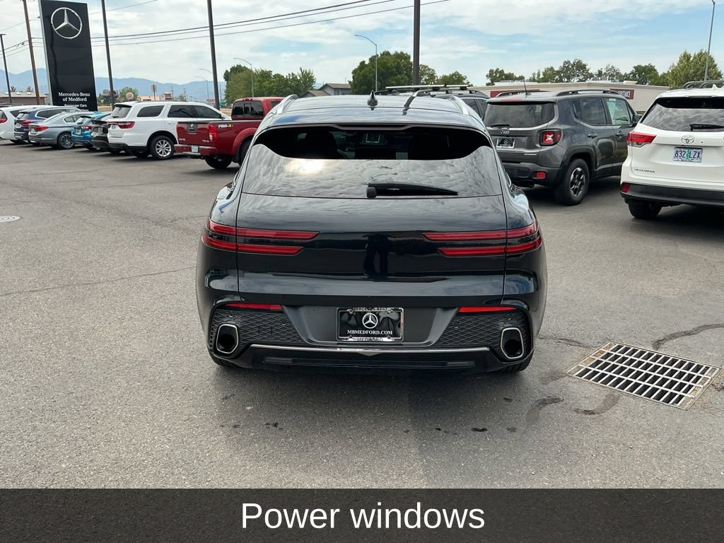 Used 2022 Genesis GV70 2.5T AWD/4WD image 10