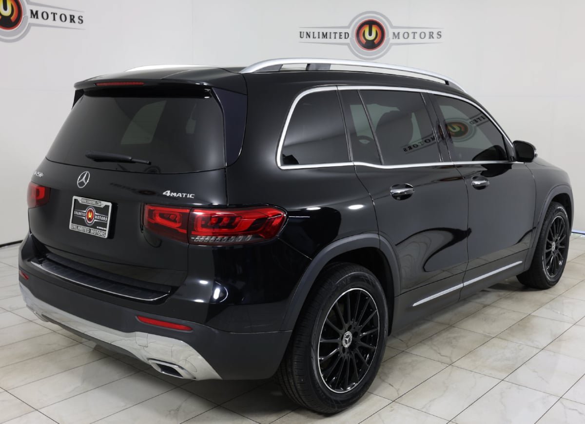 Used 2020 Mercedes-Benz GLB 250 4MATIC image 3