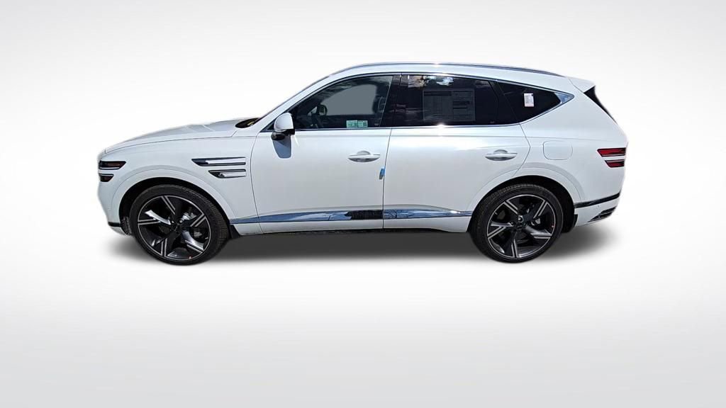 Used 2025 Genesis GV80 3.5T Prestige image 3