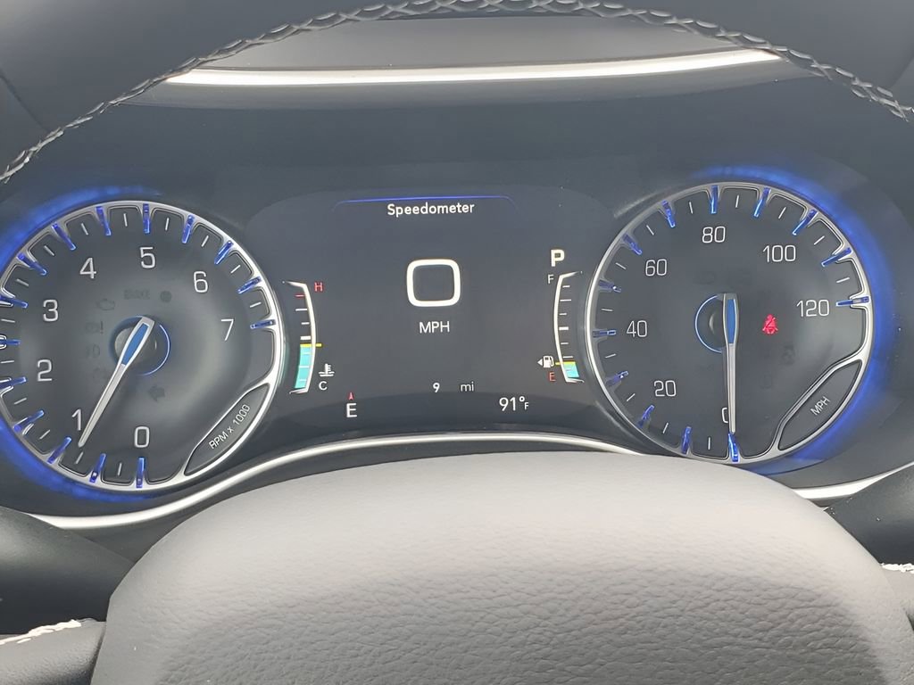 New 2026 Chrysler Voyager LX image 36