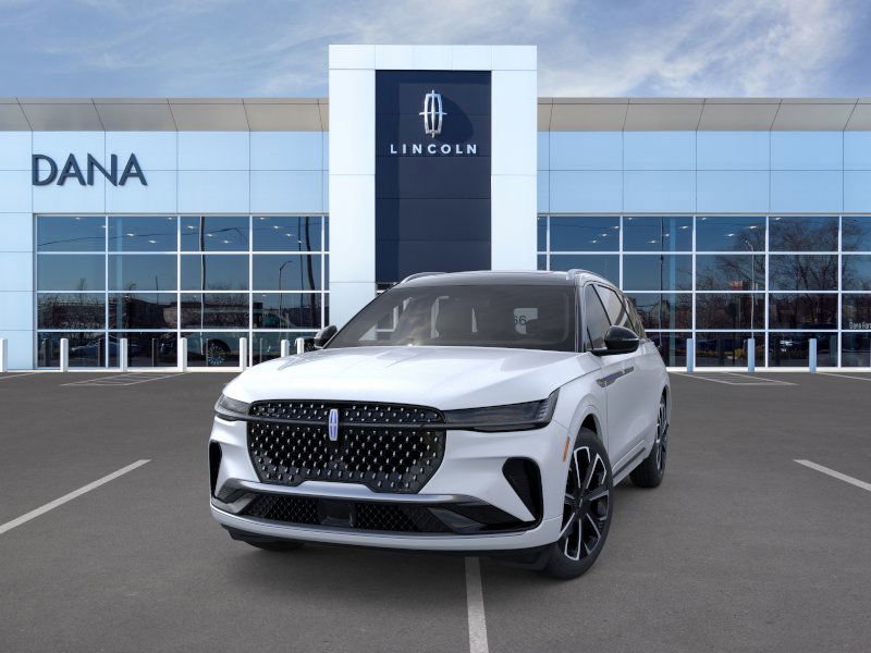 New 2026 Lincoln Nautilus Reserve AWD/4WD image 2