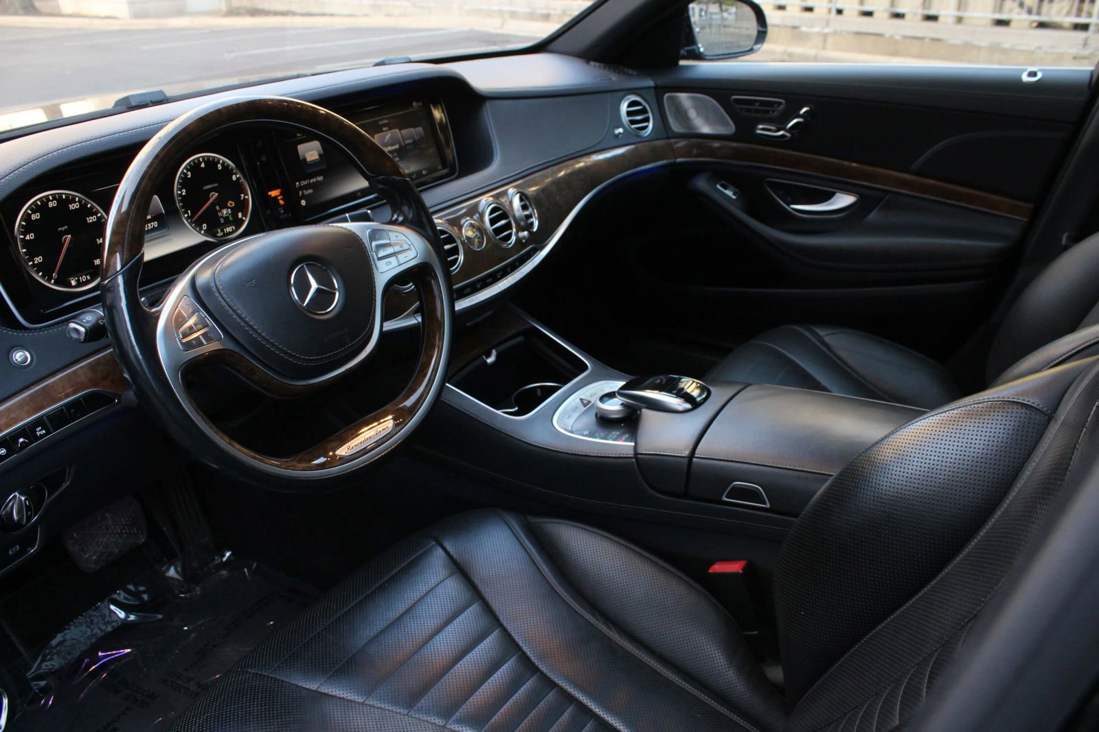 Used 2015 Mercedes-Benz S 550 4MATIC Sedan image 14