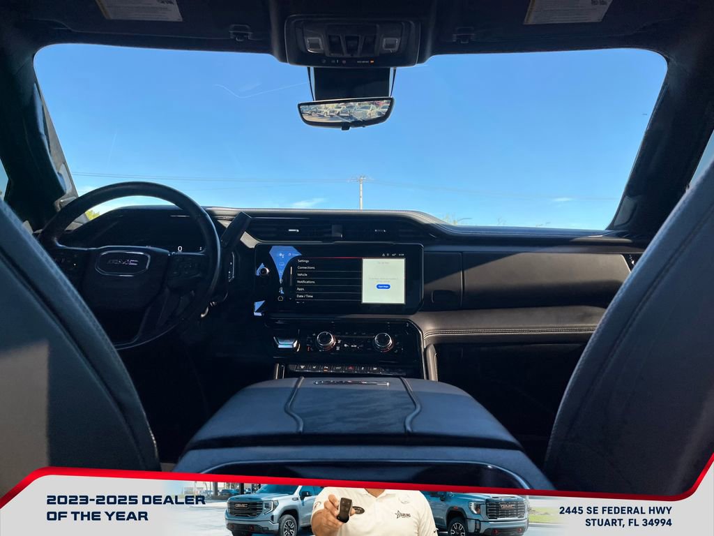 Used 2024 GMC Sierra 2500 AT4X image 15