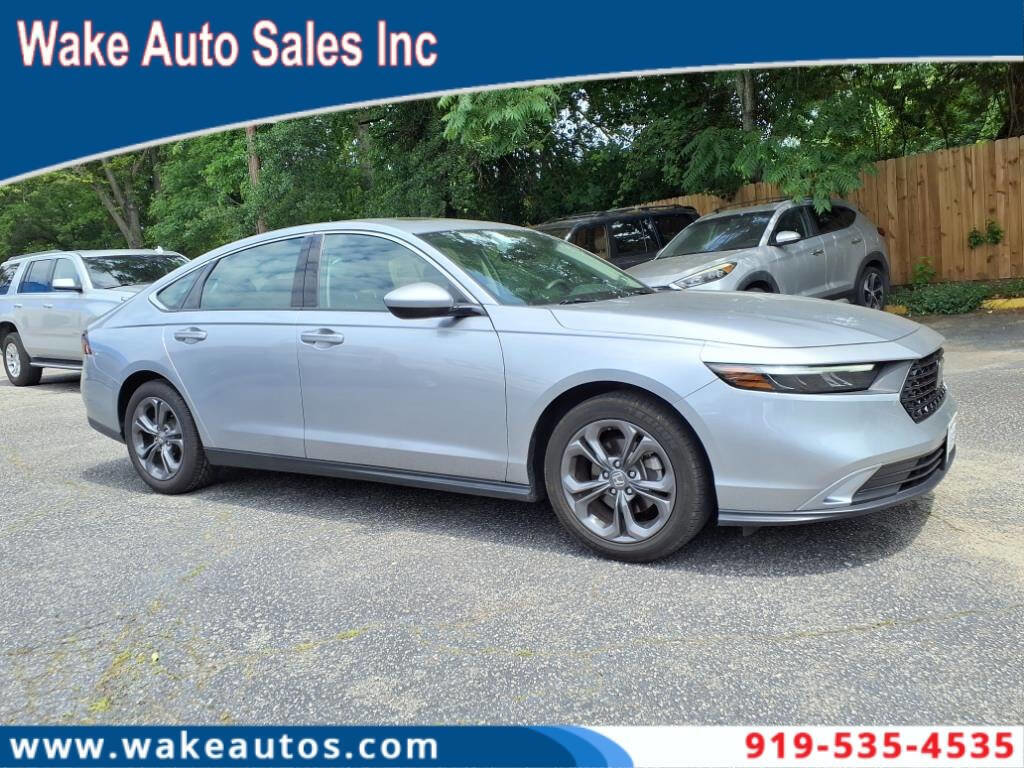 Used 2023 Honda Accord EX image 1