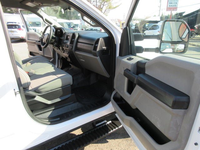 Used 2019 Ford F450 XL w/ XL Value Package image 23