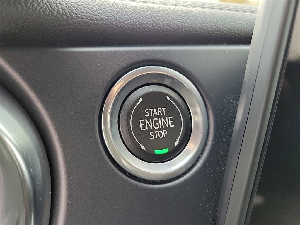 Used 2023 Chevrolet Blazer LT image 29