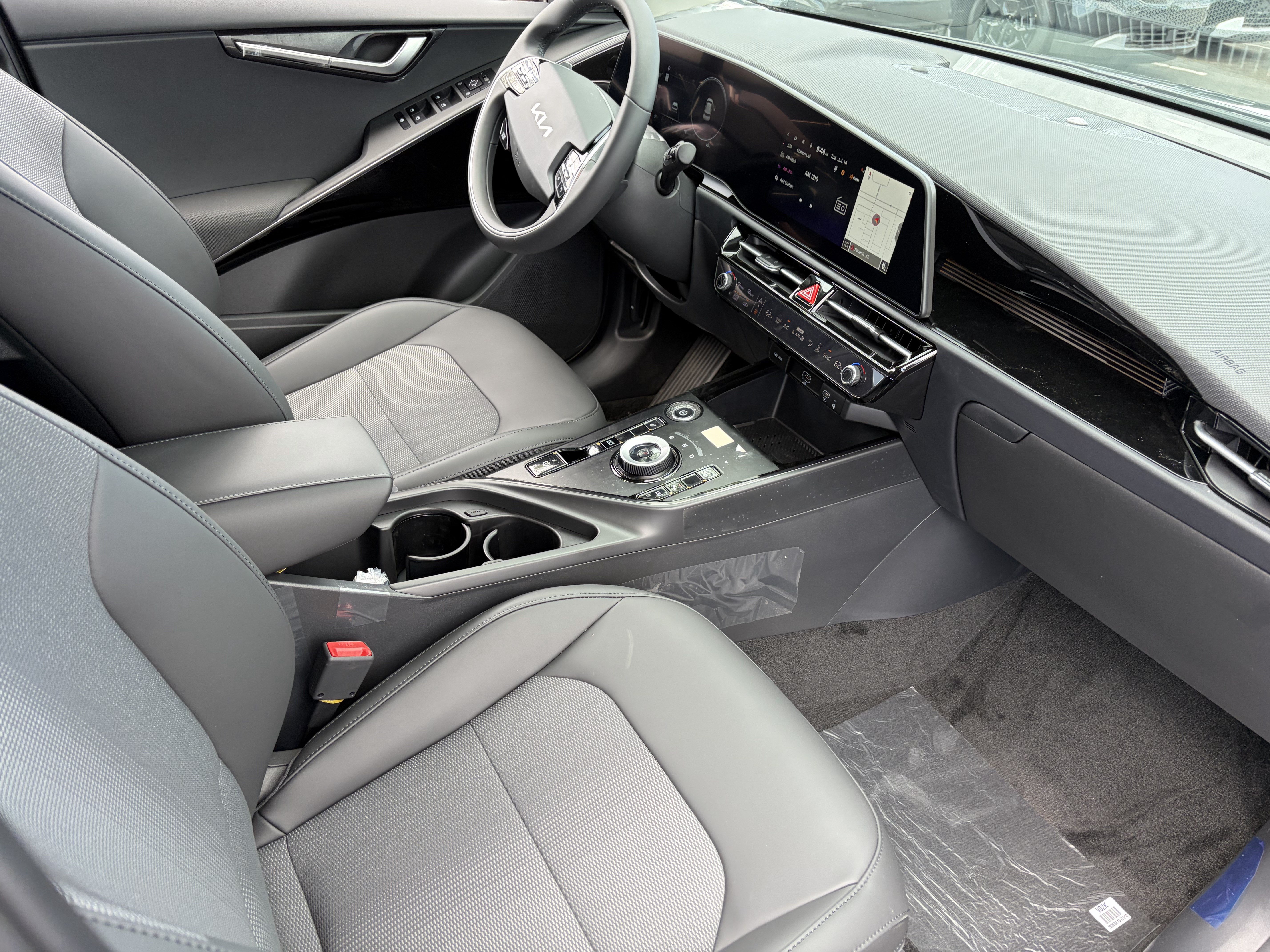 New 2026 Kia Niro Wind FWD image 10