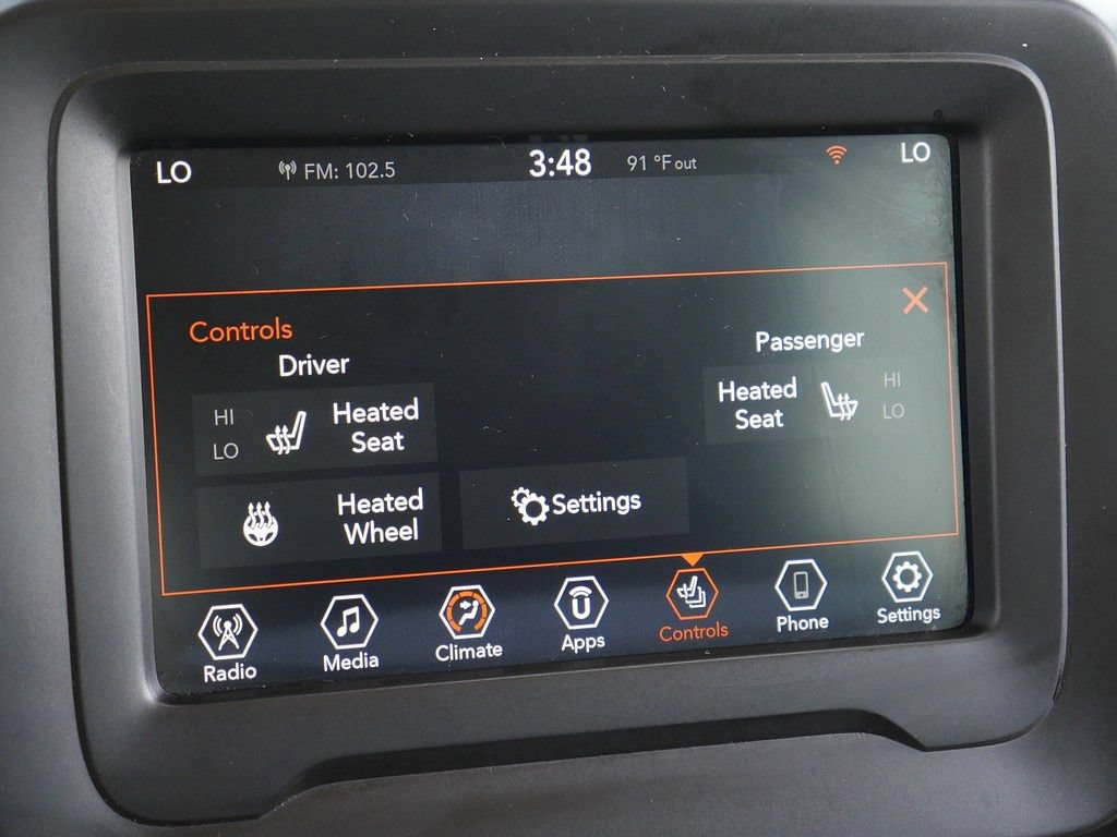 Used 2020 Jeep Renegade Limited AWD/4WD image 40
