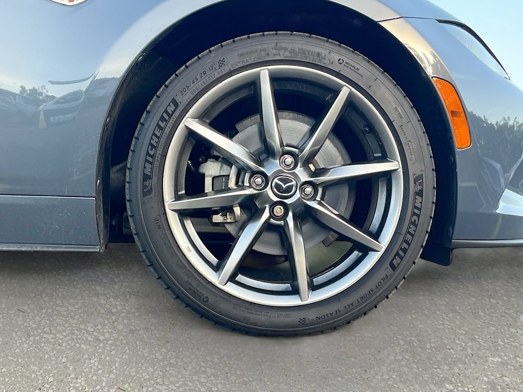 Used 2022 MAZDA MX-5 Miata RF Grand Touring RWD image 27