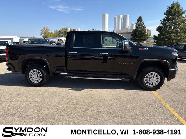 Used 2021 Chevrolet Silverado 2500 LTZ image 3