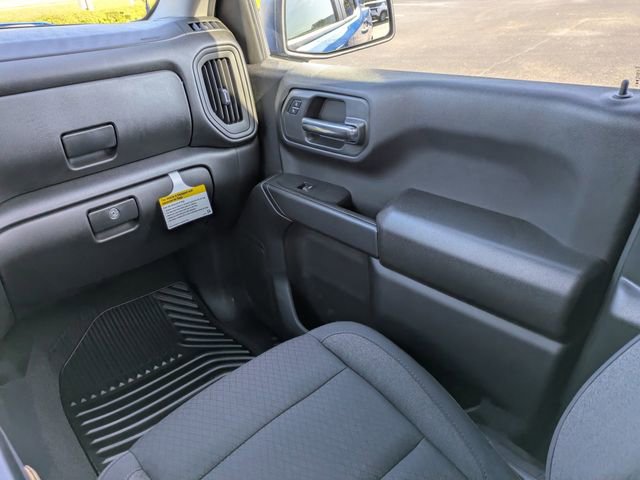 New 2026 Chevrolet Silverado 1500 Custom w/ Turbomax Blackout Package image 18