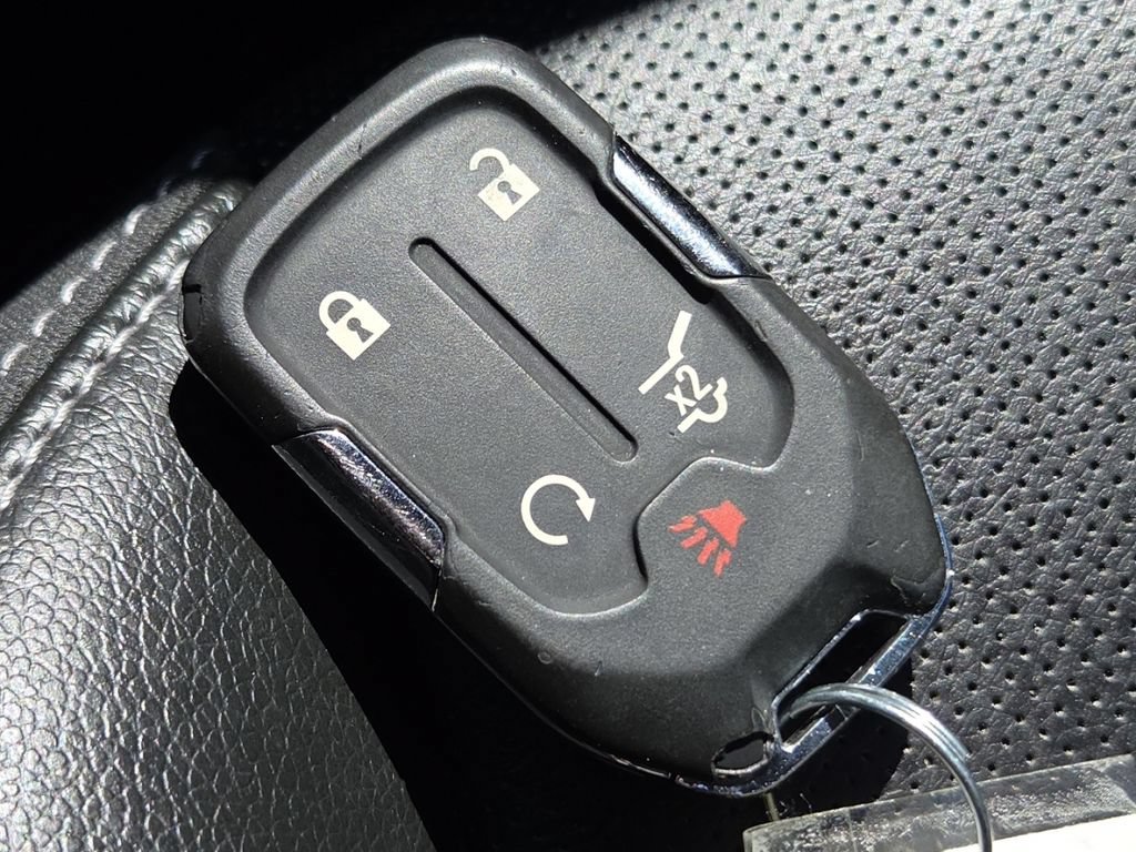 Used 2023 GMC Terrain SLT AWD/4WD image 33