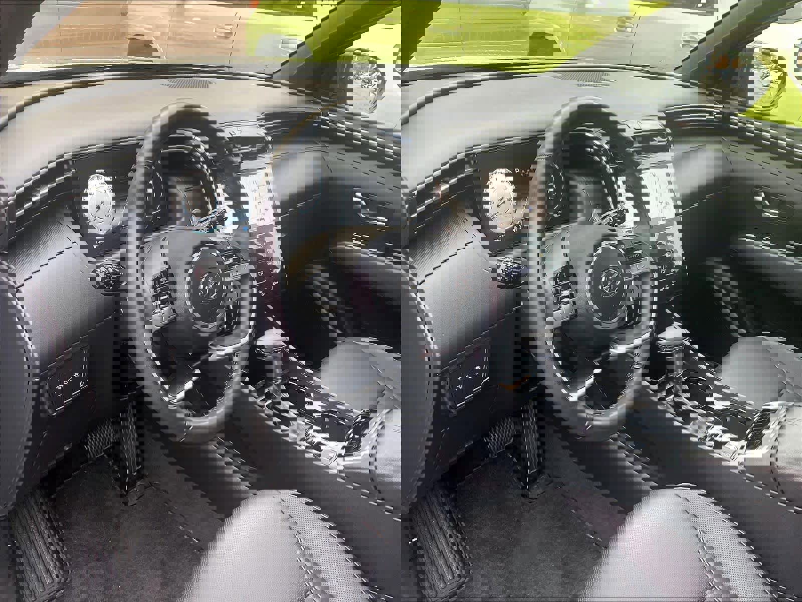 Used 2024 Hyundai Santa Cruz XRT image 16