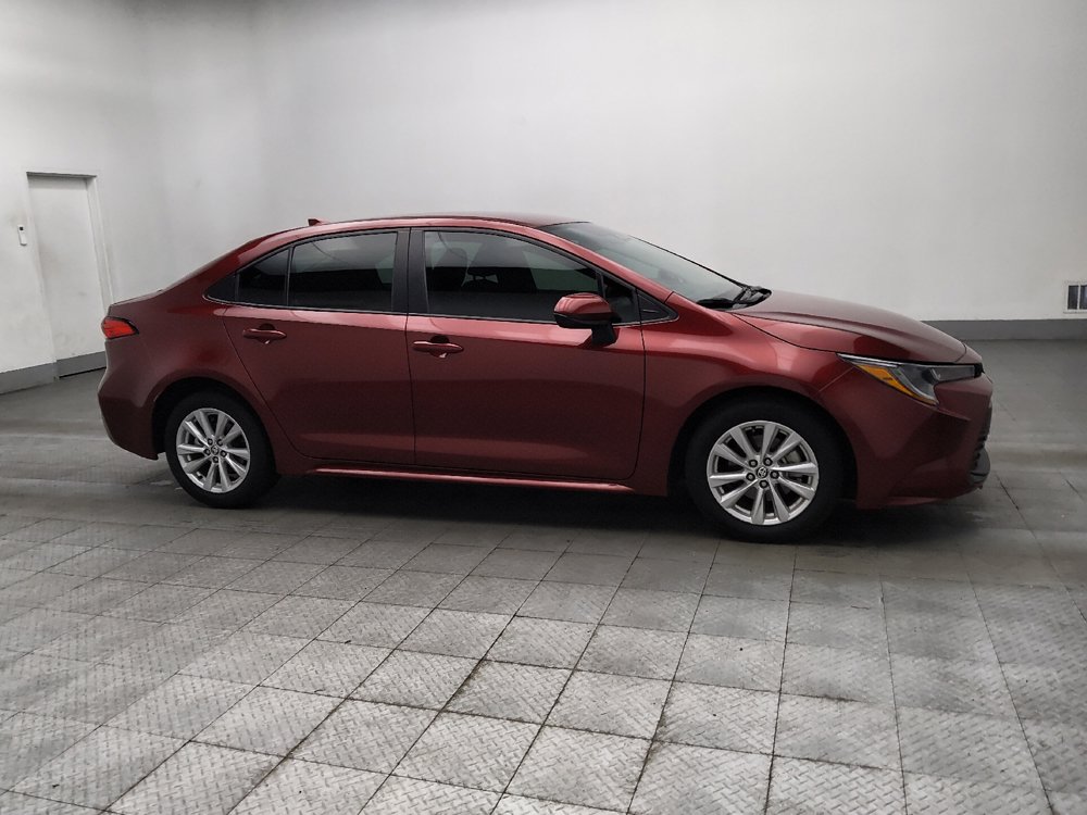 Used 2023 Toyota Corolla LE w/ LE Convenience Package FWD image 11