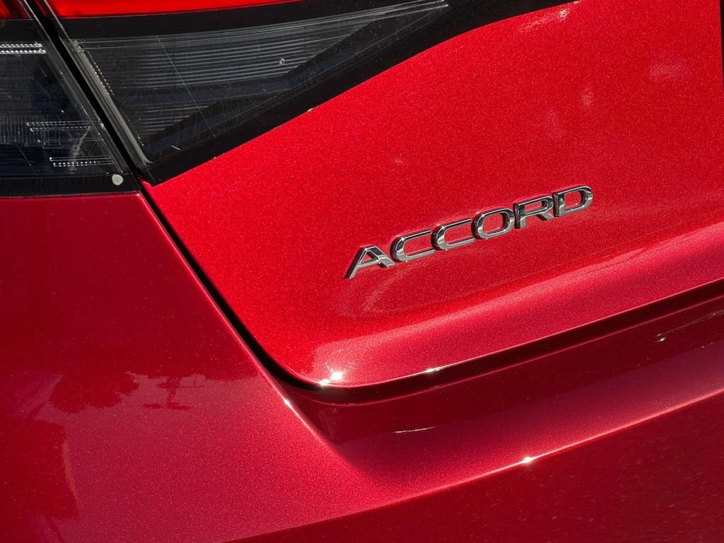 Used 2024 Honda Accord Sport image 6